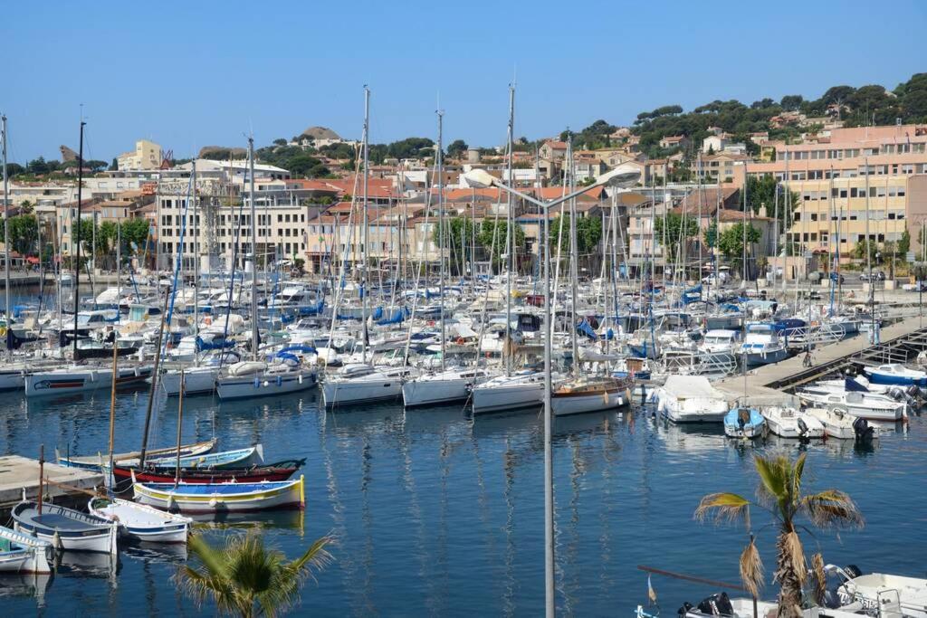 La Ciotat - Magnifique Appartement Climatise Sur Le Port المظهر الخارجي الصورة