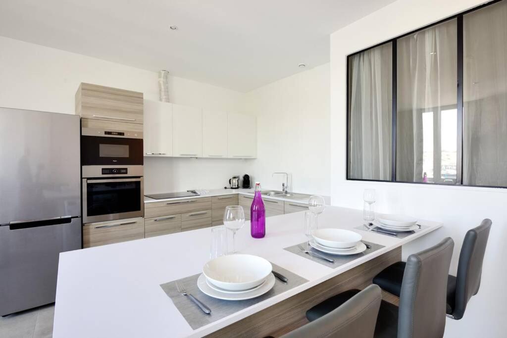 La Ciotat - Magnifique Appartement Climatise Sur Le Port المظهر الخارجي الصورة